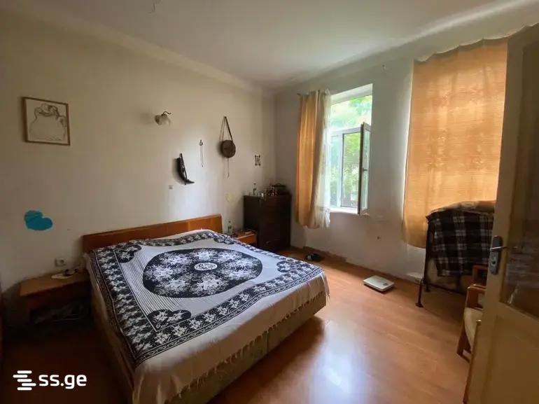 5 Room Private House For Sale view 4