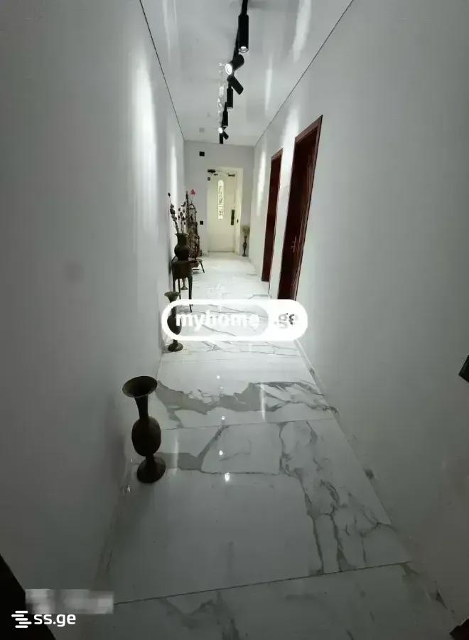10 Room Hotel For Rent. Avlabari view 2