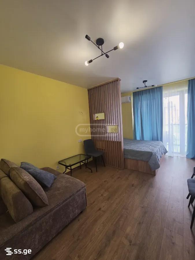 1 Room Hotel For Rent. Batumi view 1