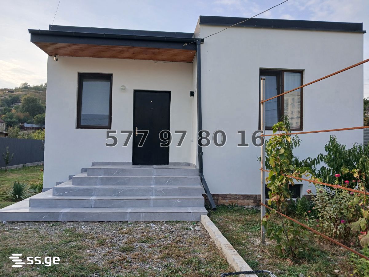 5 Room Private House For Sale view 9