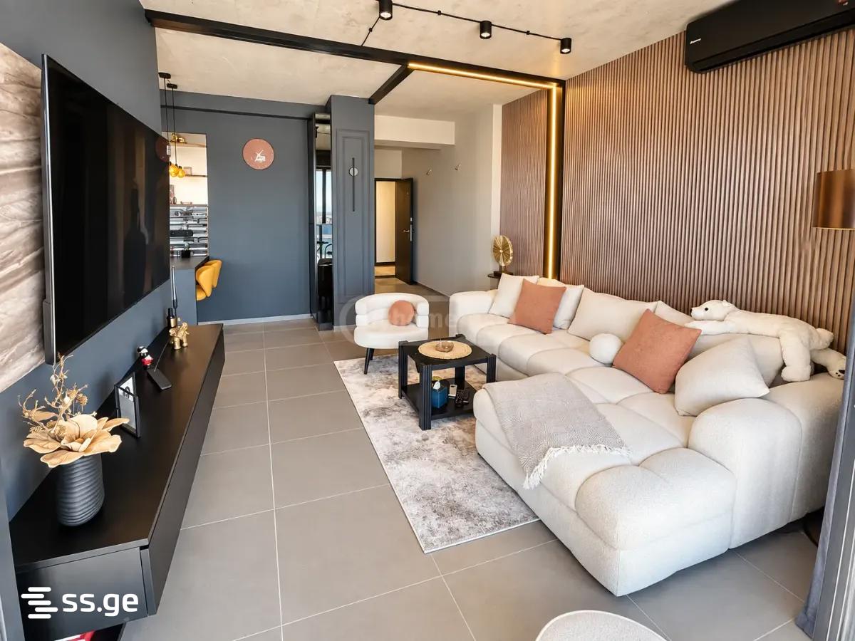 2 Room Hotel For Sale view 1