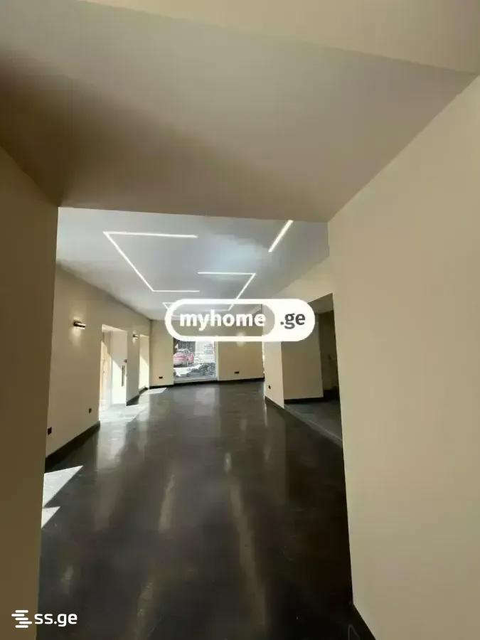 Commercial Space For Rent. Sololaki view 3