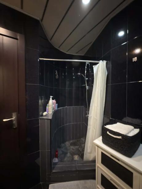 https://static.ss.ge/20261017/7_63c384e1-d1b7-4929-8a32-8014c5cd8946_Thumb.jpg