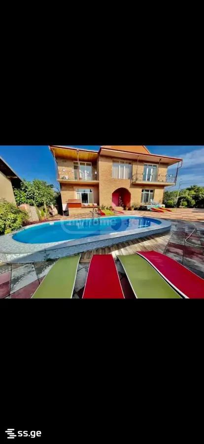 10 Room Private House For Rent. Shindisi view 1