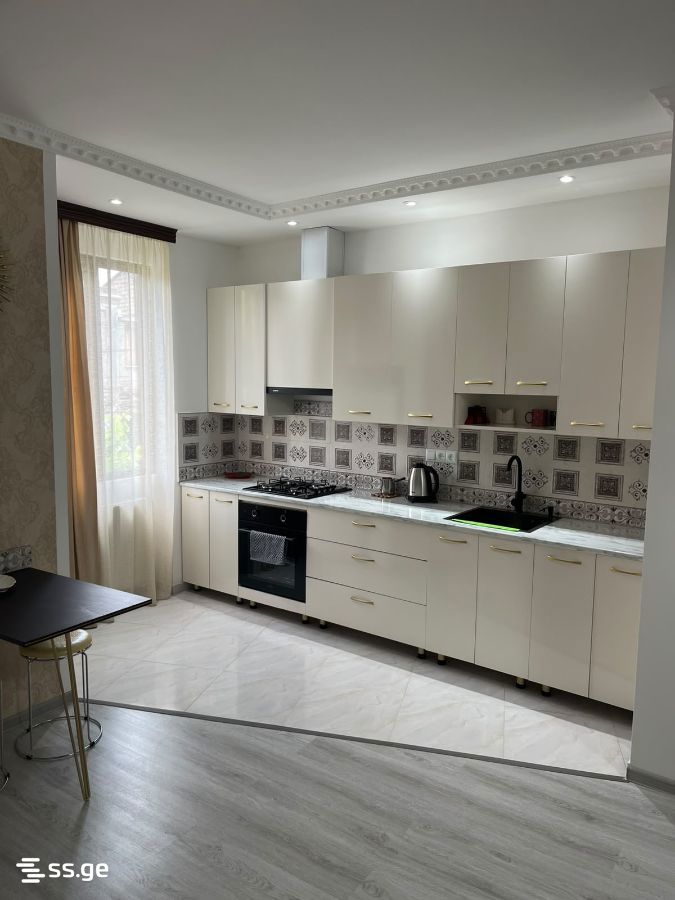 3 Room Flat For Rent. Gori view 3