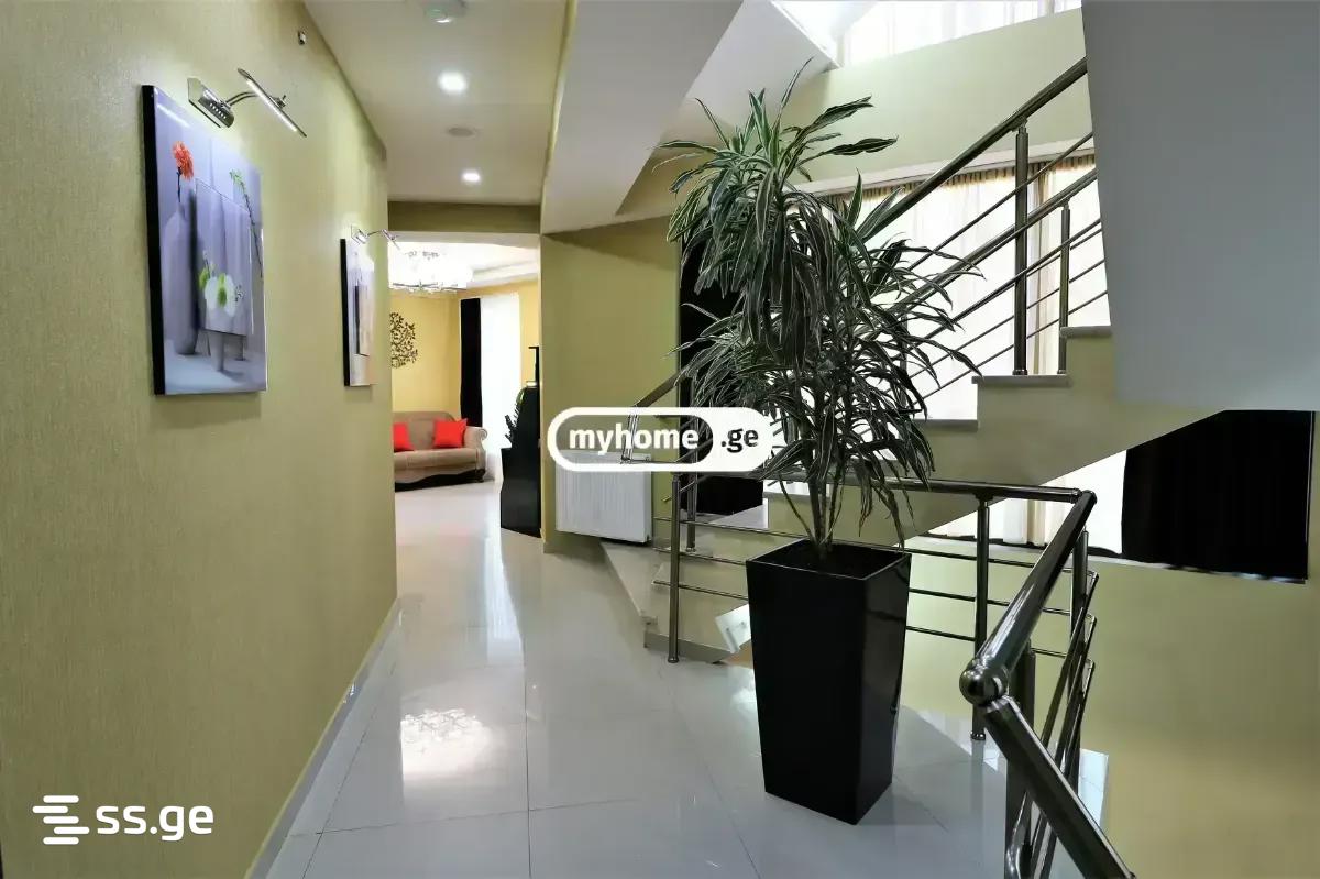 14 Room Hotel For Rent. Isani view 4