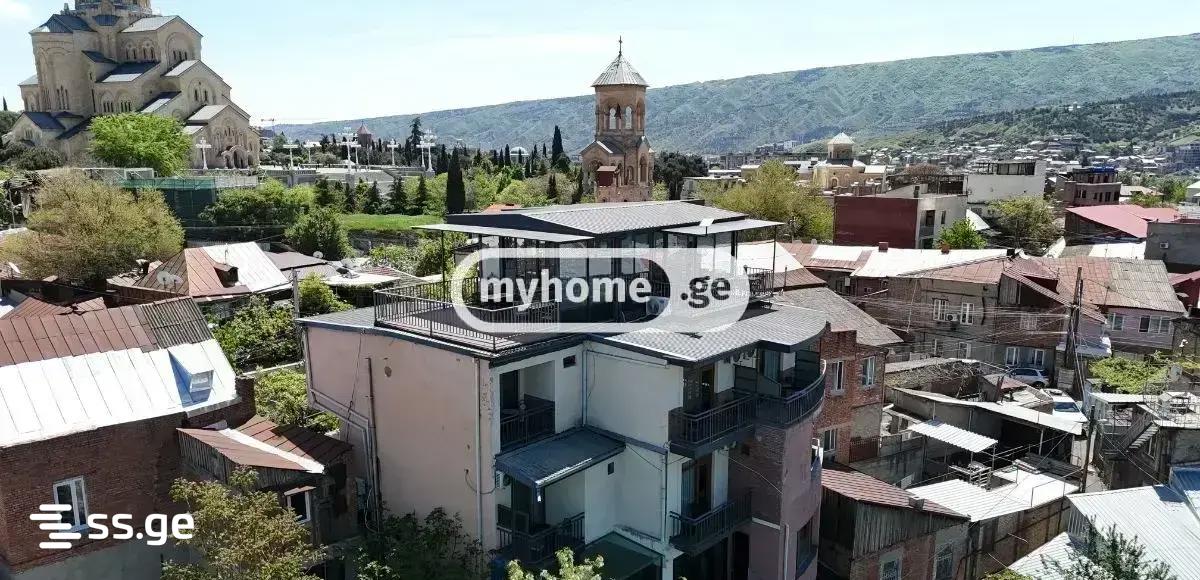 12 Room Hotel For Rent. Avlabari view 4