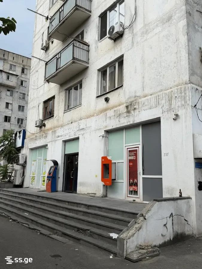 Shopping Property For Rent. Isani view 1