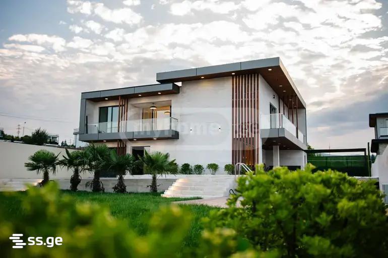 7 Room Private House For Rent. Mtatsminda view 2