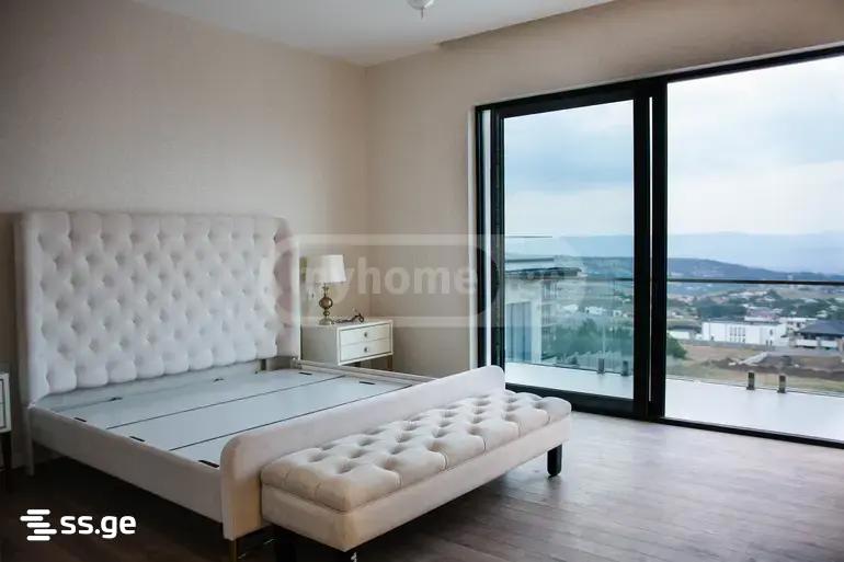 7 Room Private House For Rent. Mtatsminda view 3