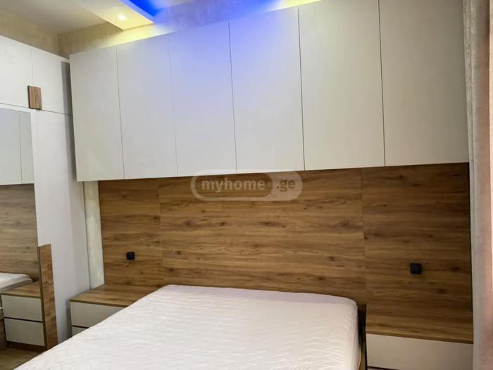 https://static.ss.ge/20261019/1_035d3a39-d326-4159-bed3-de8cb83beb43_Thumb.jpg