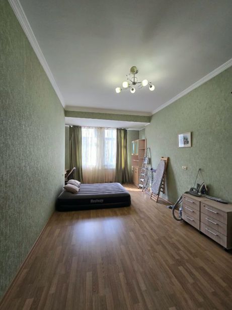 https://static.ss.ge/20261019/4_5d5ea424-1227-4038-98e5-497ab961b0db_Thumb.jpg