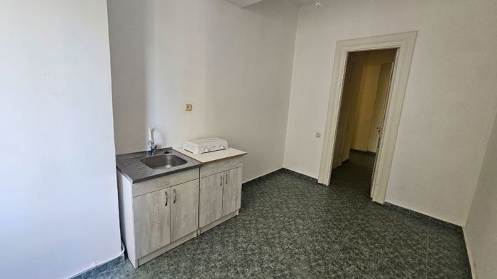 https://static.ss.ge/20261022/6_aa957477-85d0-40c2-b070-ec3b48fdfd02_Thumb.jpg