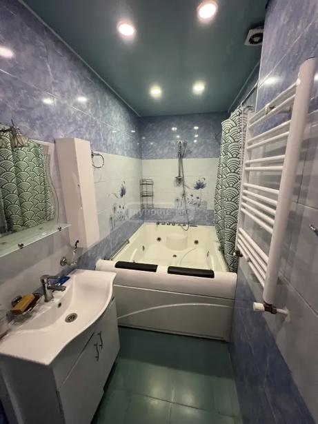 https://static.ss.ge/20261024/4_42c5d210-4af8-4bf4-895d-35a1f4dac409_Thumb.jpg