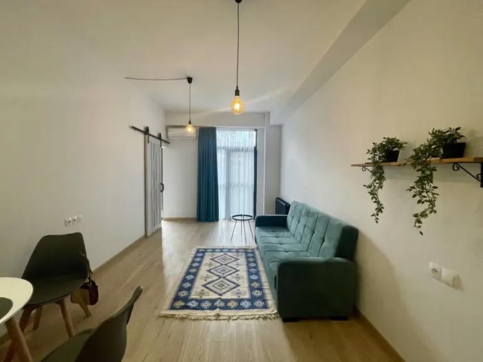 3 room Flat For Rent. Saburtalo  - picture #1