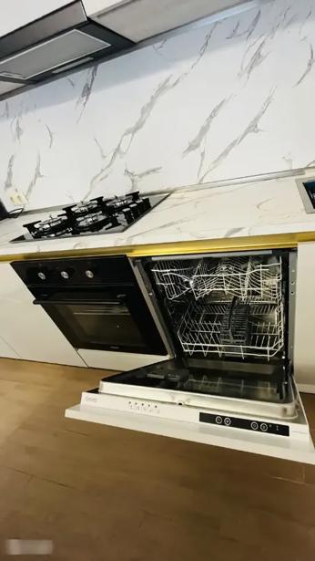 https://static.ss.ge/20261027/17_081cceaa-27dd-498c-877c-315f7c85d904_Thumb.jpg