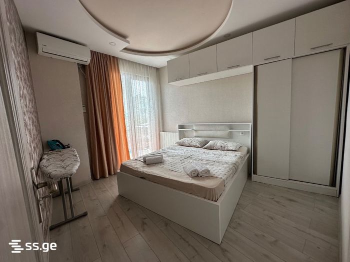 https://static.ss.ge/20261027/2_74828c69-2703-4614-91d4-aa5b7eaa5487_Thumb.jpg