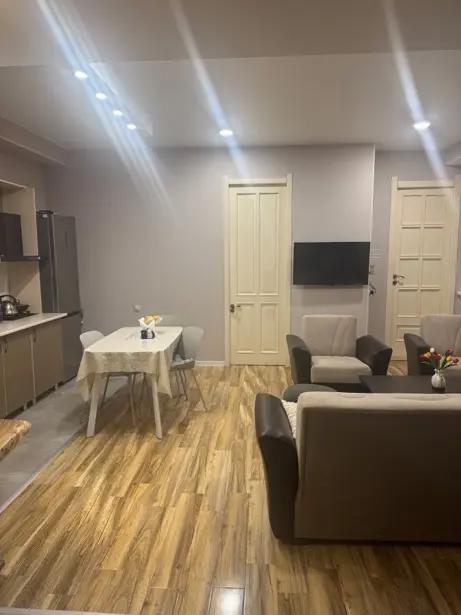 3 room Flat For Sale. Vake  - picture #1