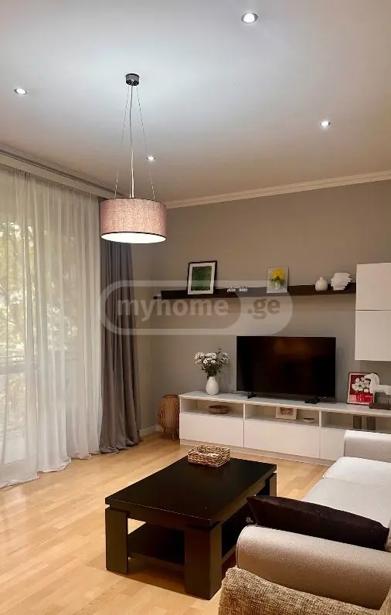 2 room Flat For Rent. Saburtalo  - picture #1