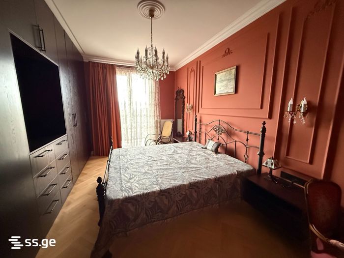 3 room Flat For Rent. Vake  - picture #1