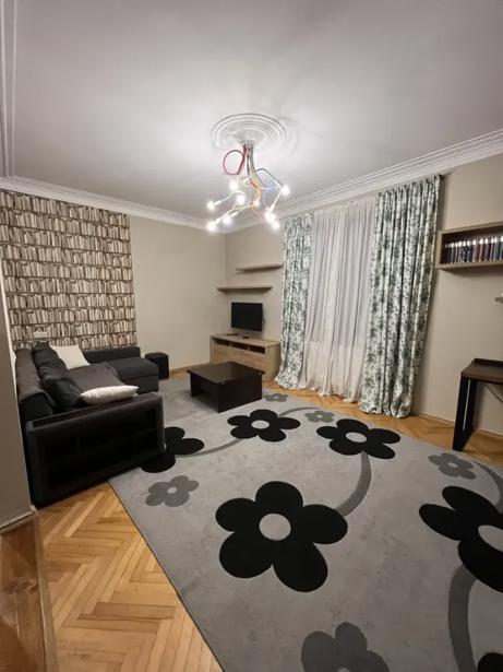 3 room Flat For Rent. Isani  - picture #1