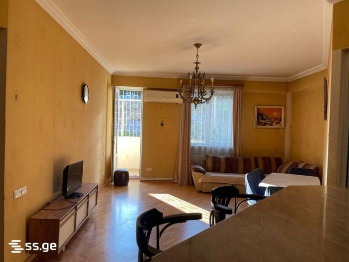 3 room Flat For Rent. Saburtalo  - picture #1