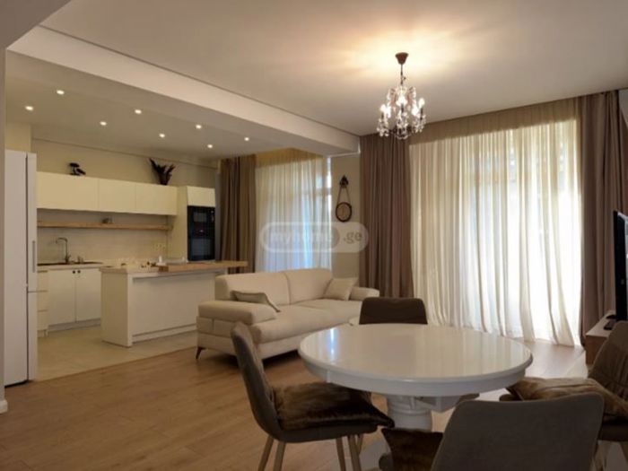 3 room Flat For Rent. Saburtalo  - picture #1