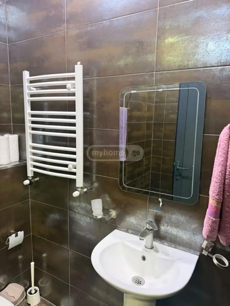 3 room Hotel For Rent. Batumi - picture #1