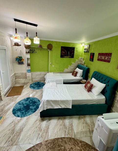 1 room Flat For Sale. Sololaki  - picture #1
