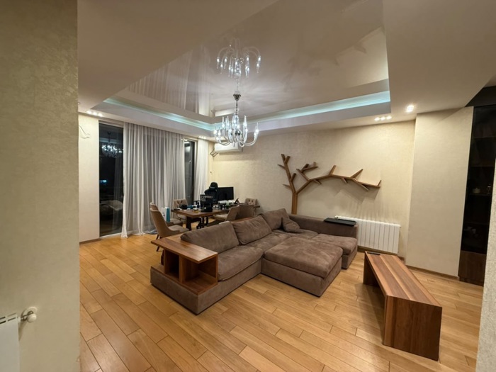 3 room Flat For Rent. Saburtalo  - picture #1