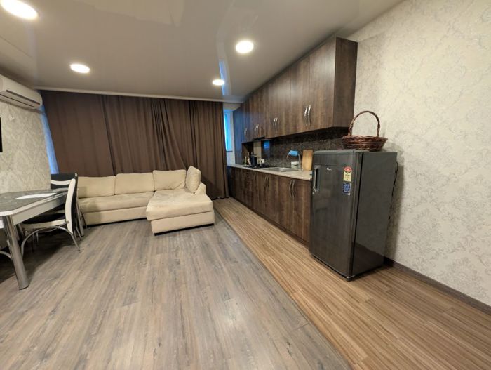 2 room Flat For Rent. Saburtalo  - picture #1