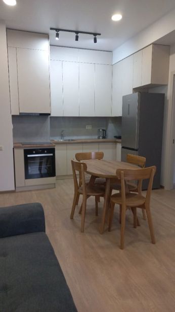 3 room Flat For Rent. Vake  - picture #1