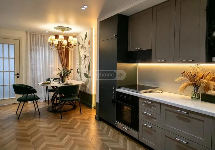 3 room Flat For Sale. Batumi - picture #1