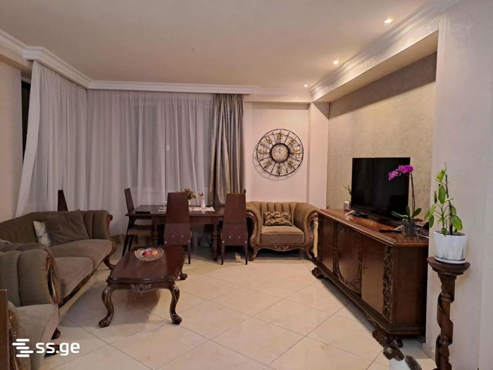4 room Flat For Sale. Vake  - picture #1