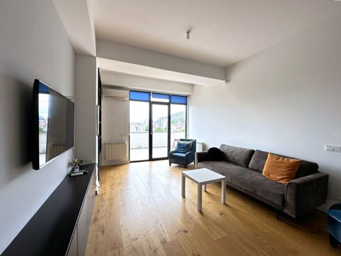 2 room Flat For Rent. Vake  - picture #1