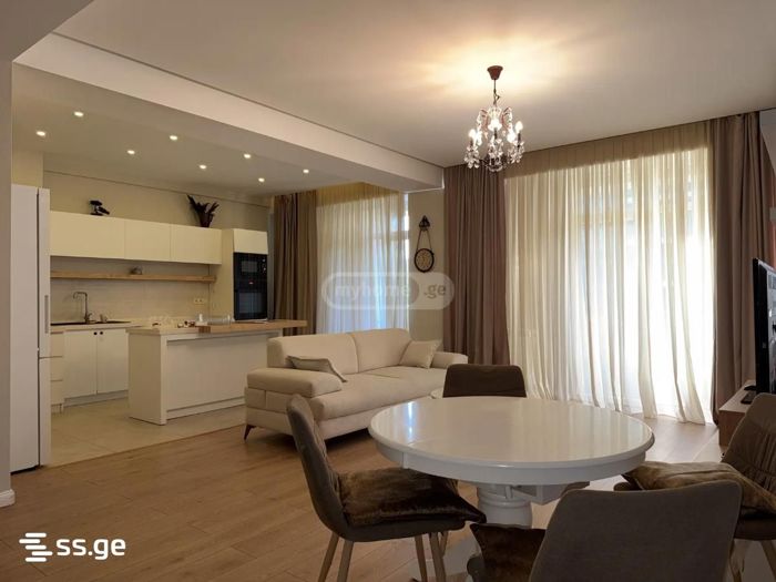 3 room Flat For Rent. Saburtalo  - picture #1