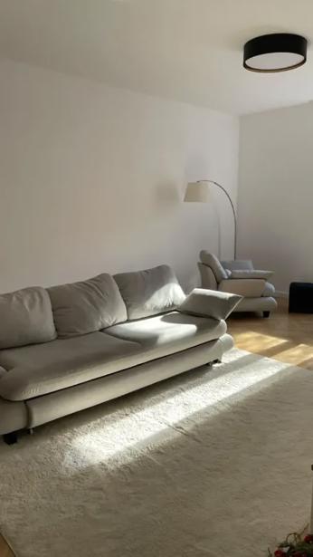 3 room Flat For Rent. Vake  - picture #1
