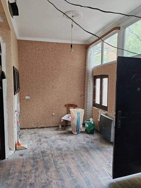 3 room Flat For Sale. Vera  - picture #1