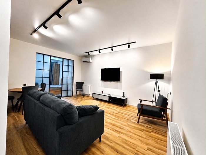 2 room Flat For Rent. Saburtalo  - picture #1