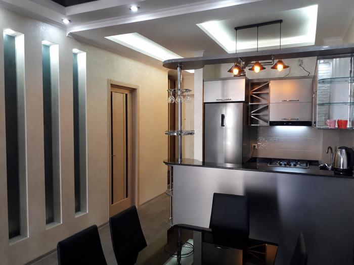 3 room Flat Daily rent. Batumi - picture #1