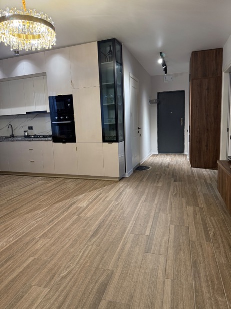 4 room Flat For Rent. Batumi - picture #1