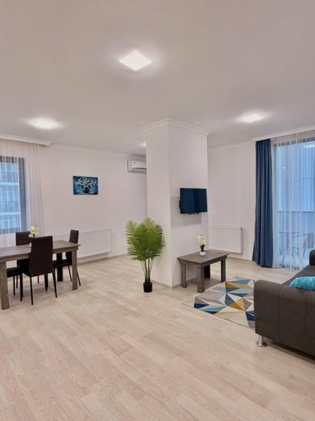 3 room Flat For Sale. Batumi - picture #1