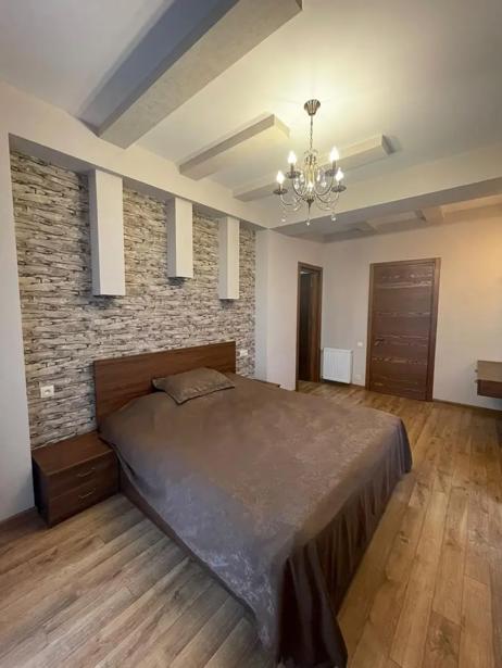 2 room Flat For Rent. Saburtalo  - picture #1