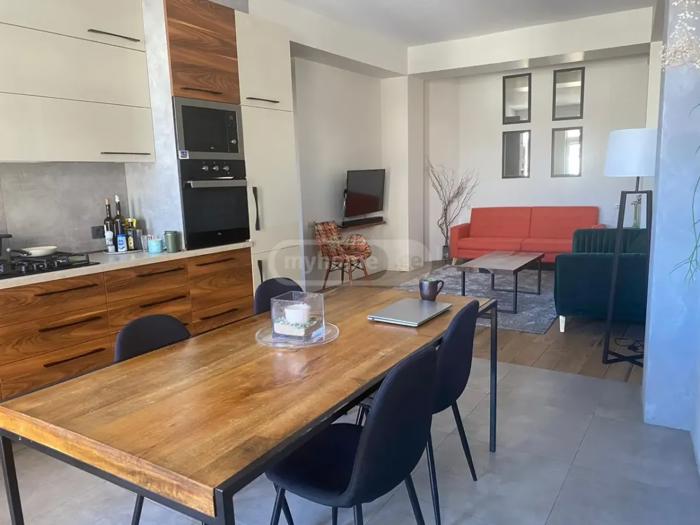 3 room Flat For Rent. Vera  - picture #1