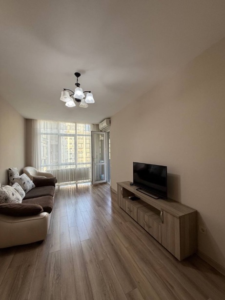 2 room Flat For Rent. Batumi - picture #1