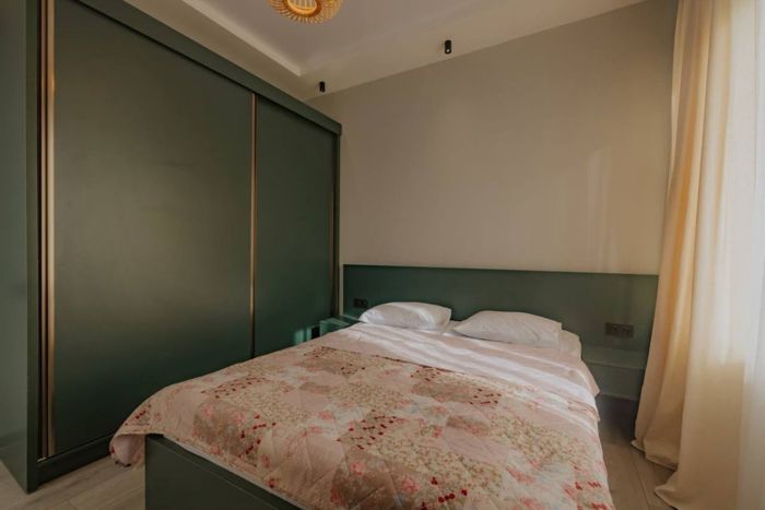 2 room Flat For Rent. Batumi - picture #1