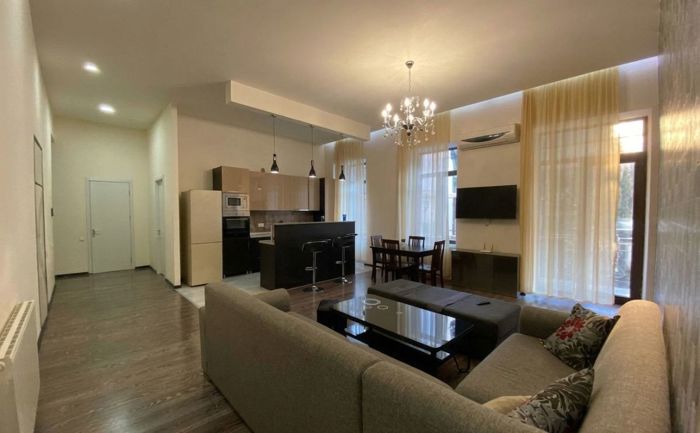 4 room Flat For Sale. Avlabari  - picture #1