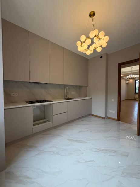 3 room Flat For Sale. Vera  - picture #1