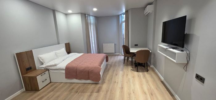 1 room Flat For Rent. Batumi - picture #1