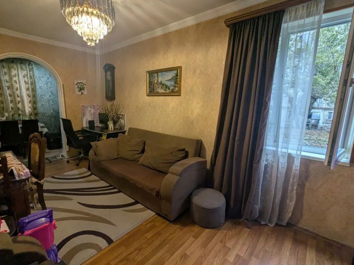 3 room Flat For Sale. Mtatsminda  - picture #1